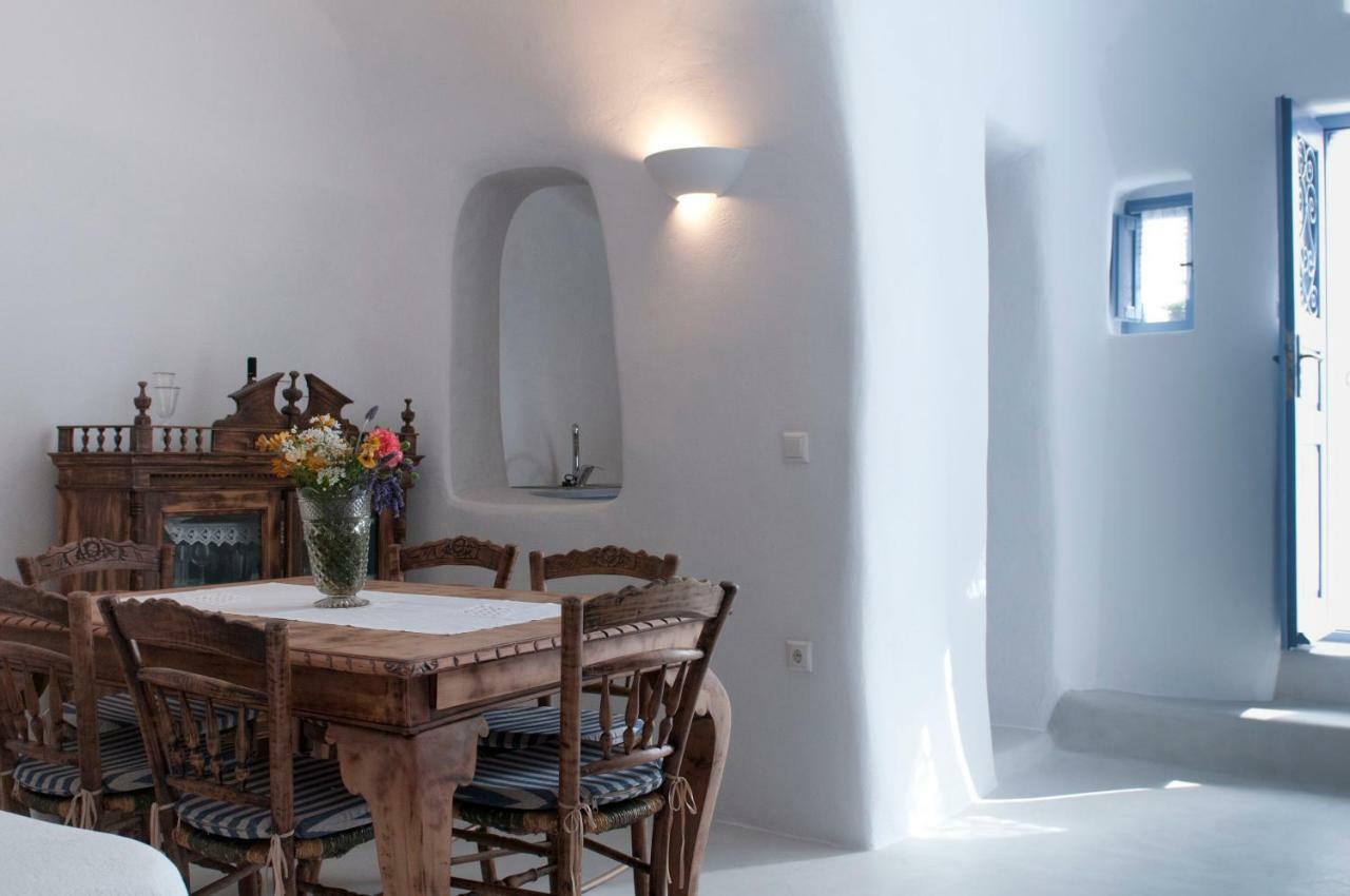 Olyra Traditional Cave Houses 피르고스 외부 사진